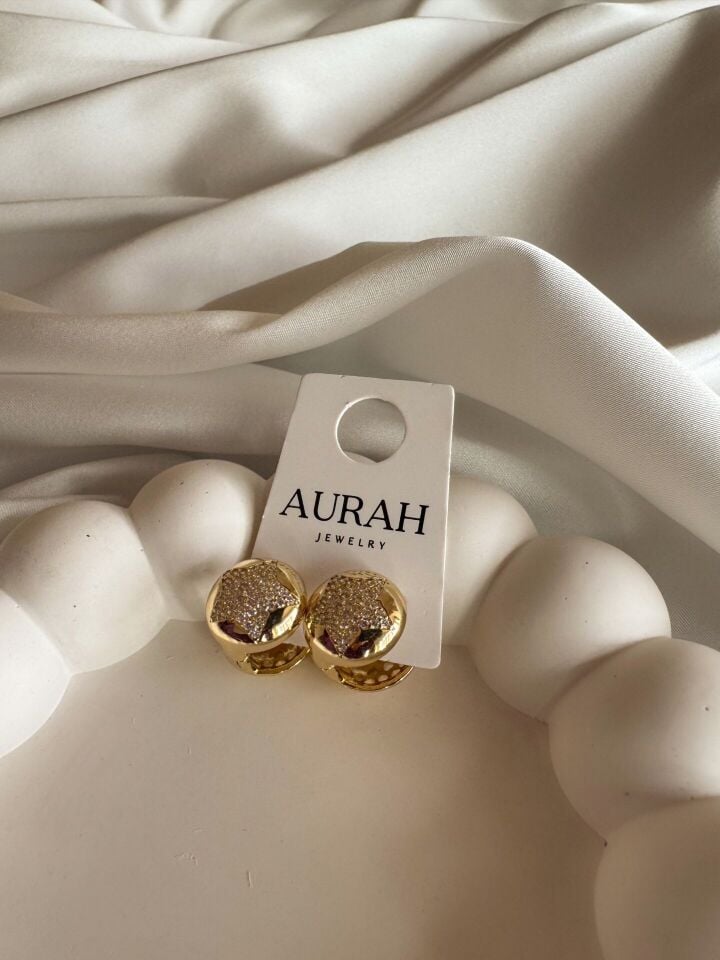 Oval Yıldız Küpe