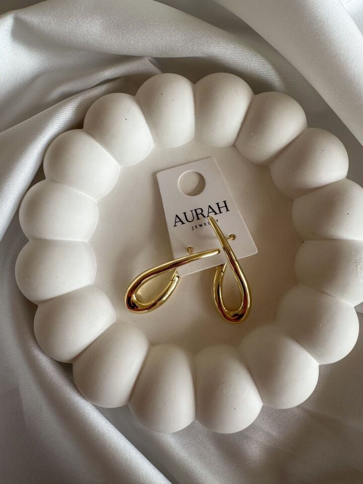 Asimetrik Küpe