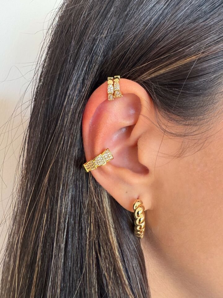 Şerit Taşlı Gold Earcuff