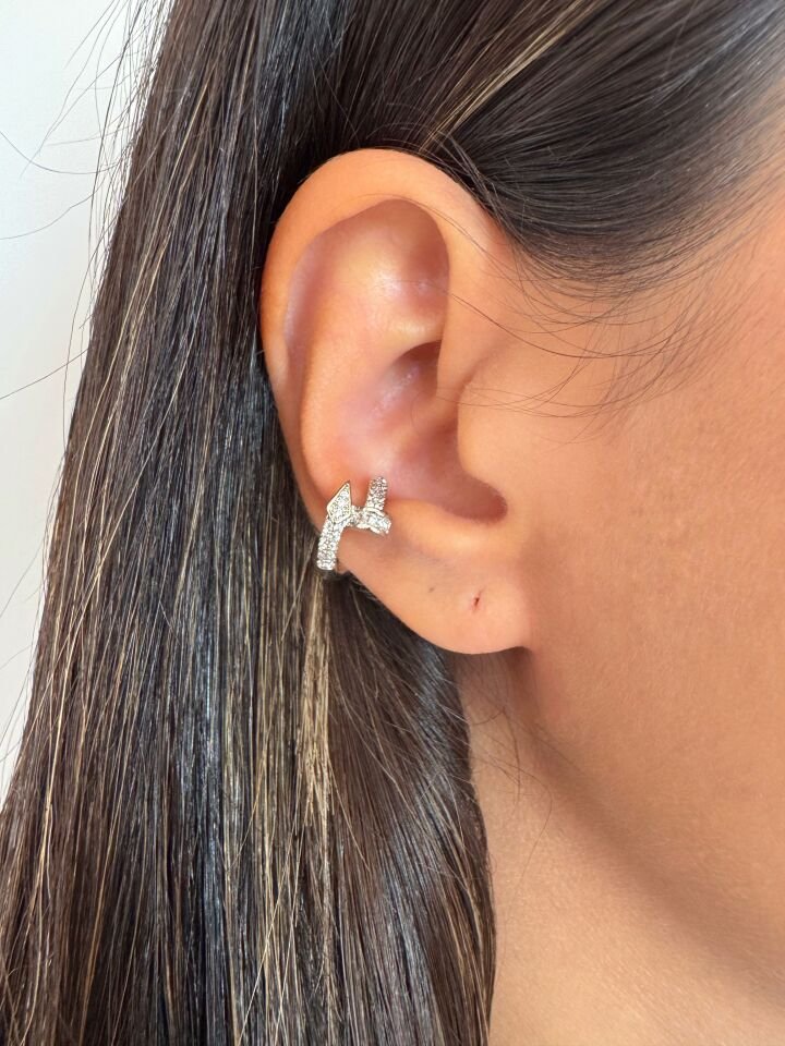 Zena Earcuff