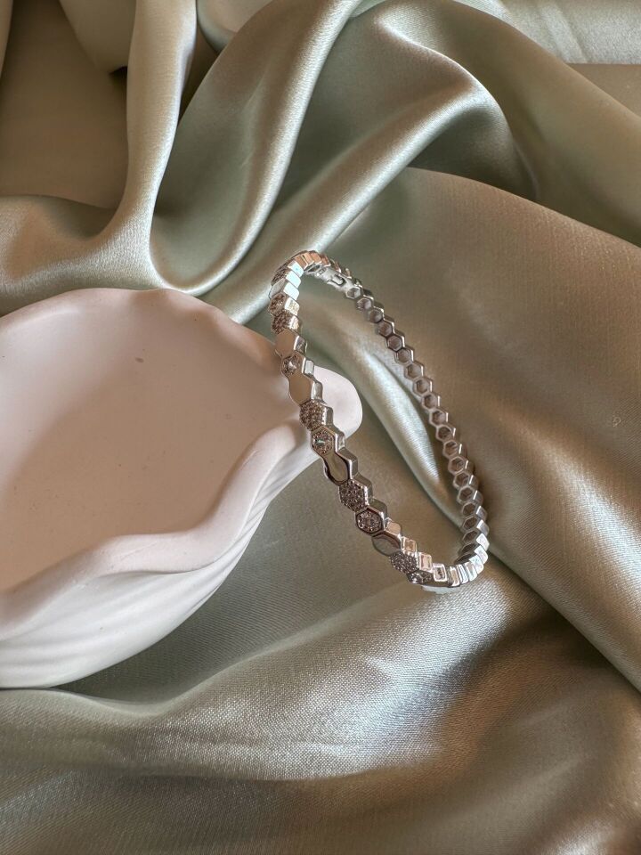 Kristal Model Silver Kelepçe