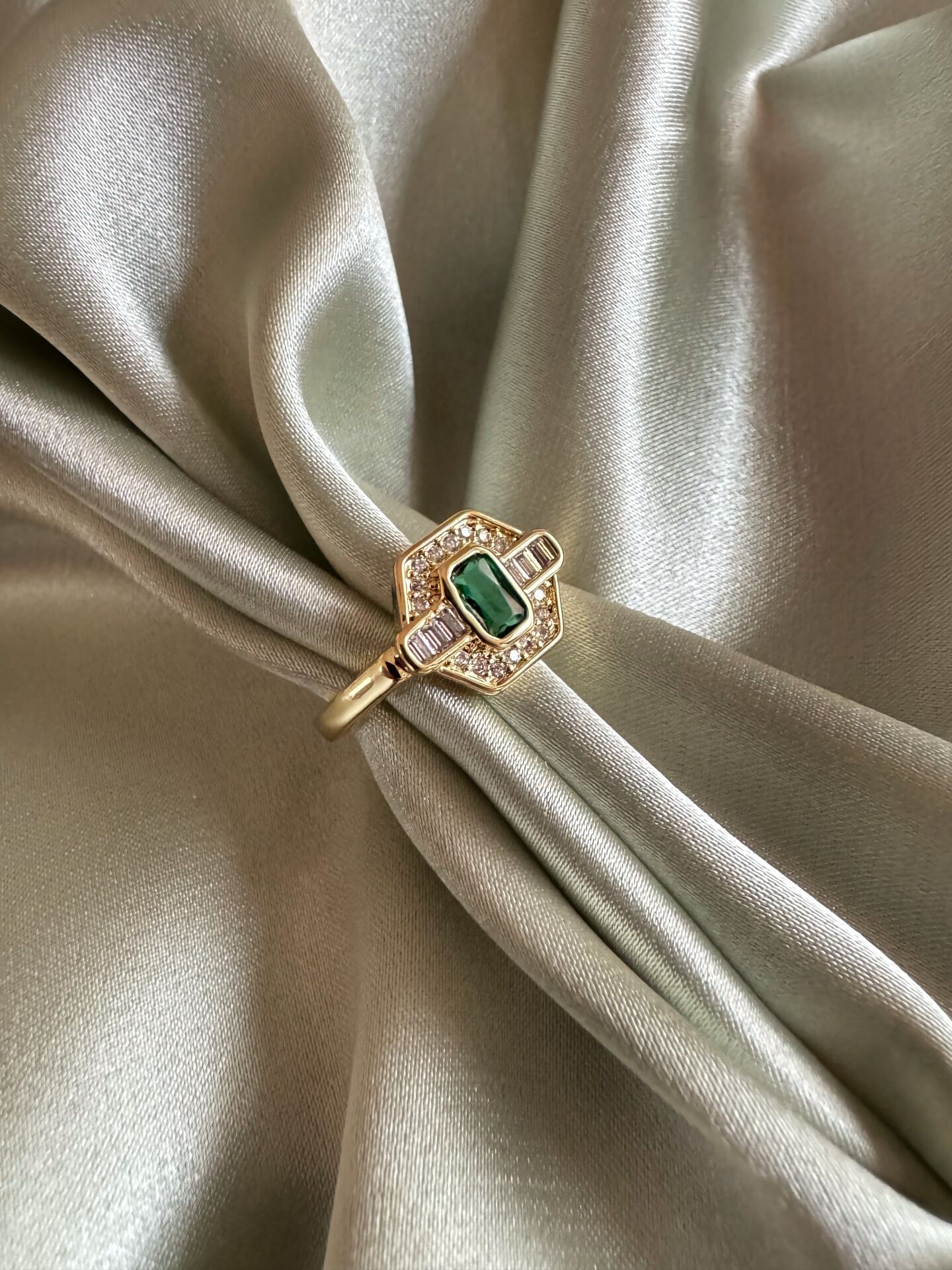 Vintage Zümrüt Taşlı Yüzük