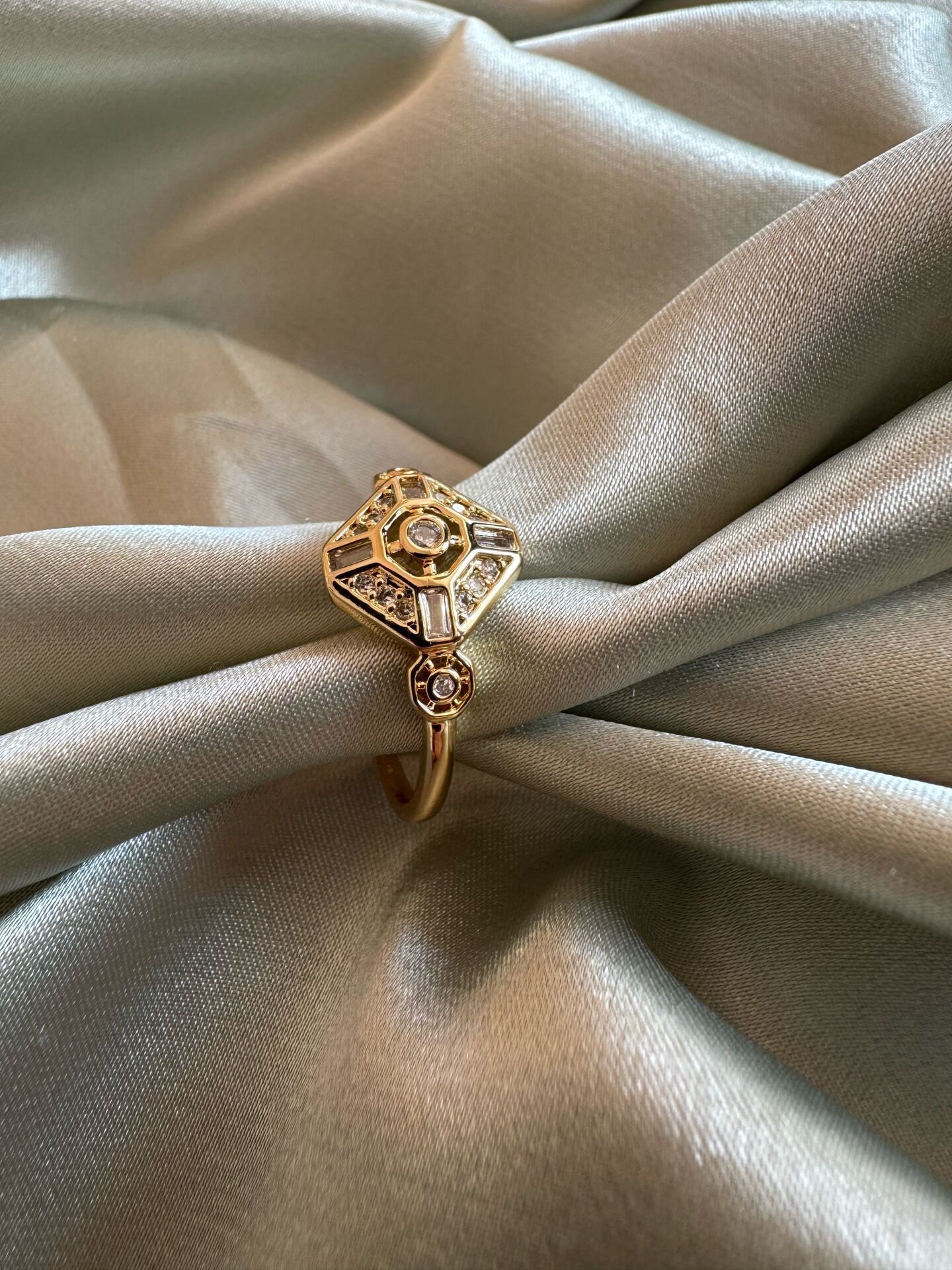 Vintage Zirkon Taşlı Yüzük