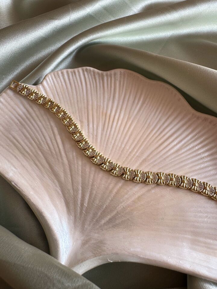 Fiyonk Taşlı Bileklik