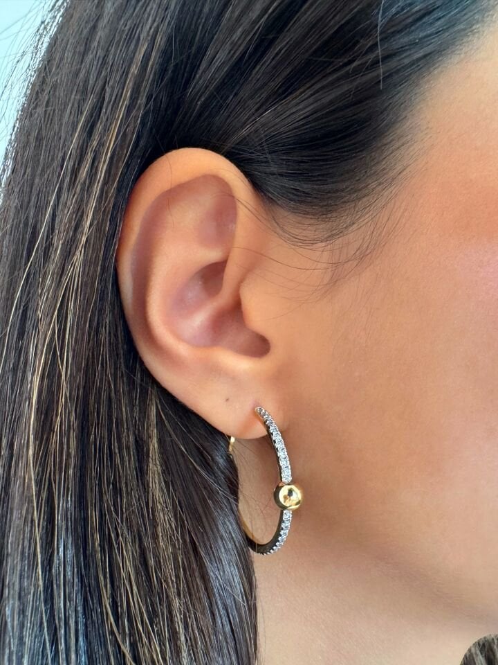 Taş Detaylı Halka Küpe