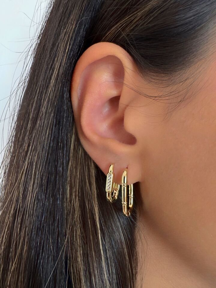 Minimal Taşlı Küpe