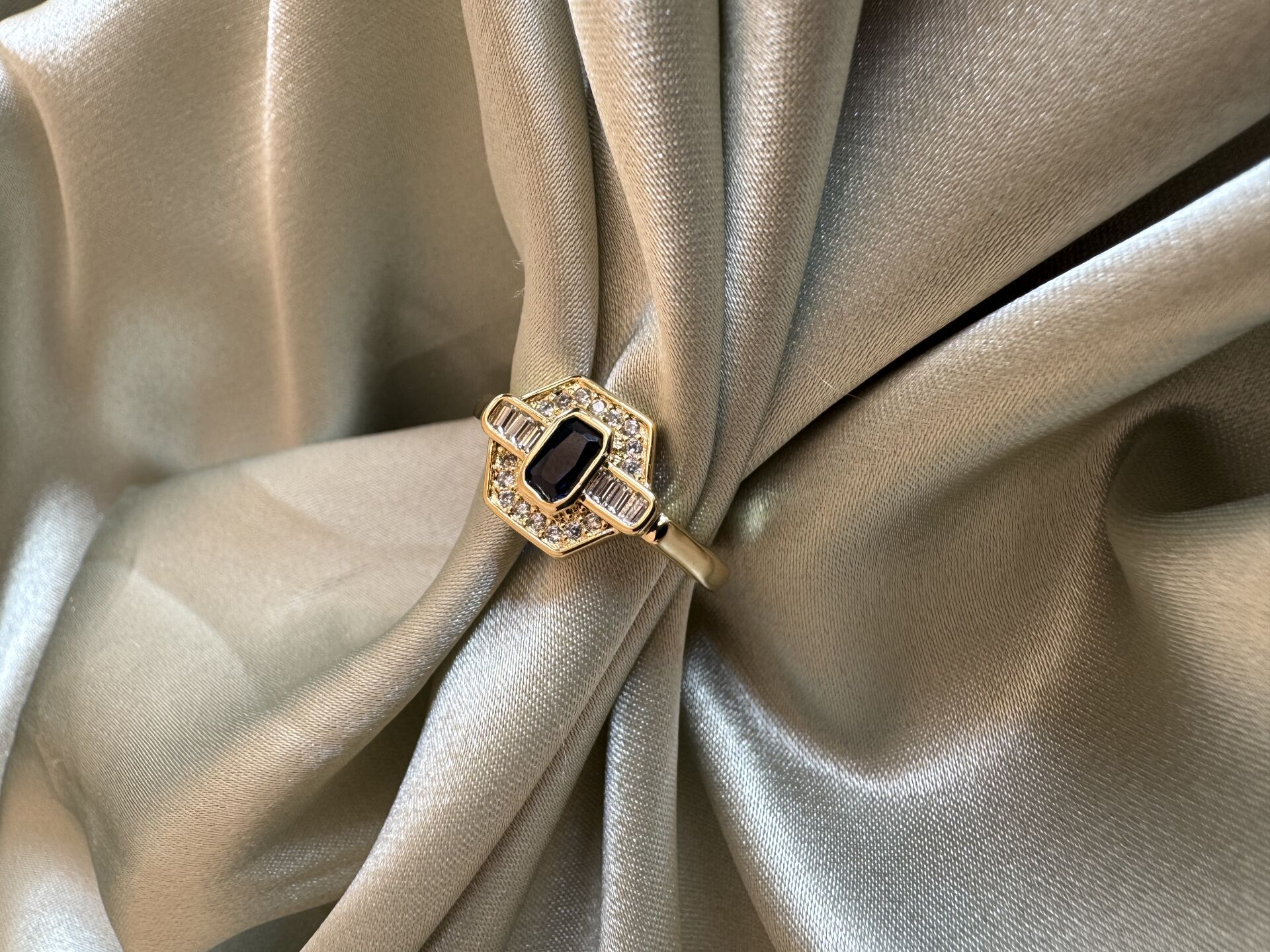 Vintage Safir Taşlı Yüzük