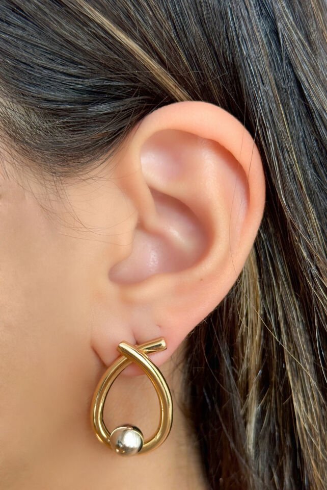 Damla Tasarım Küpe