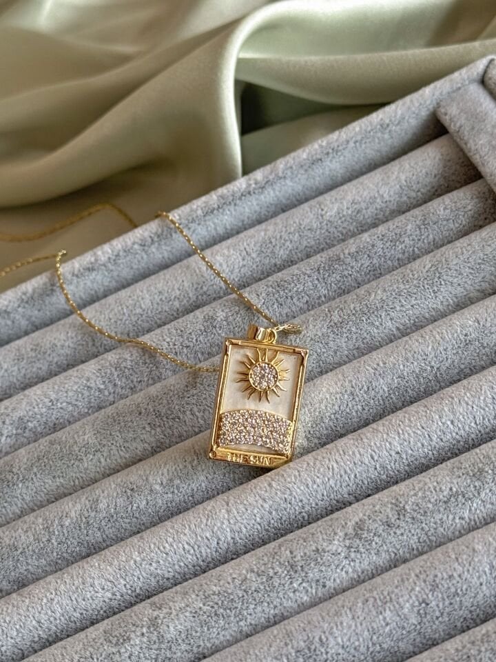 Vintage Güneş Kolye