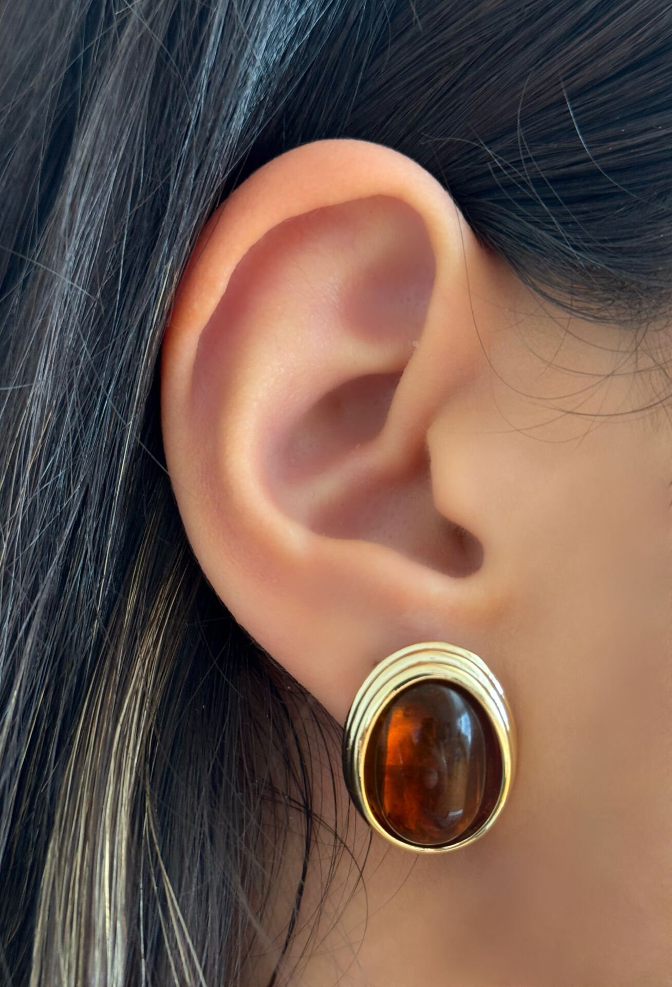 Gold Detaylı Amber Küpe