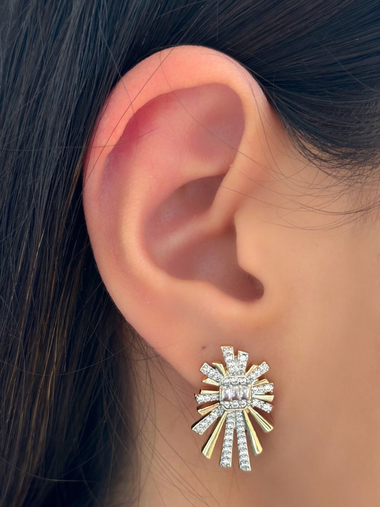 Baget Tasarım Küpe