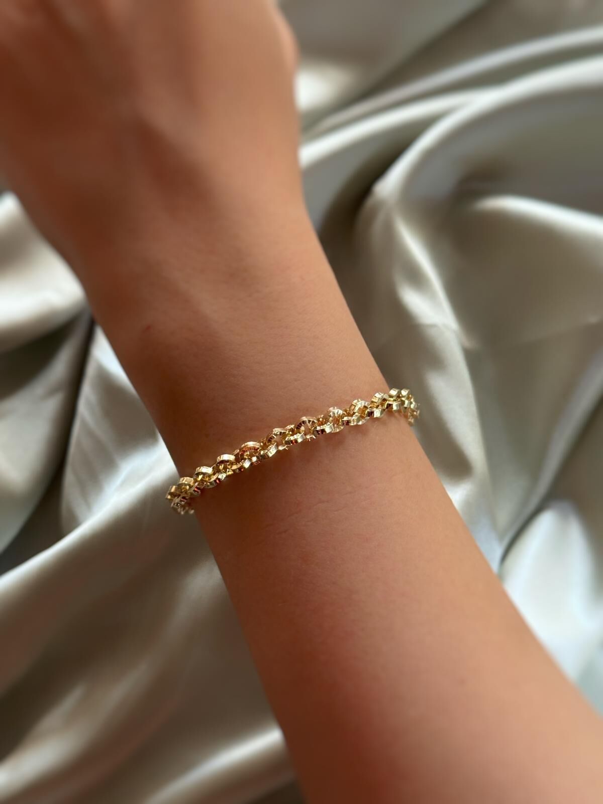 Dönüşüm Bileklik