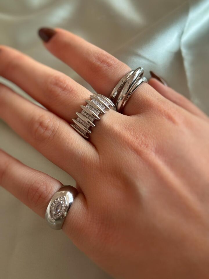 Silver Taşlı Yüzük