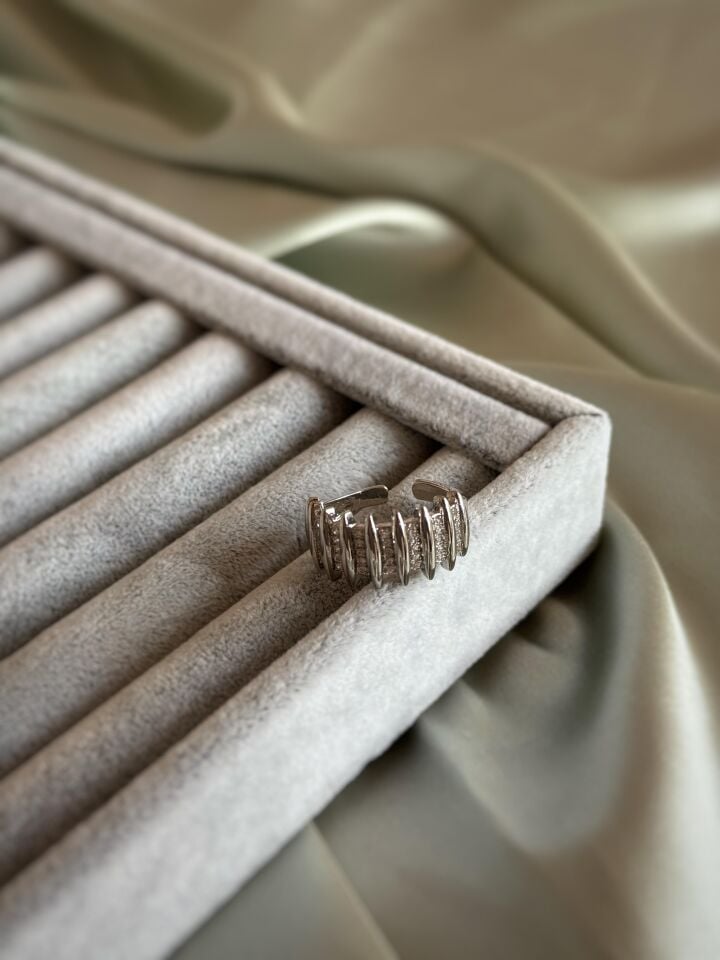 Silver Taşlı Yüzük