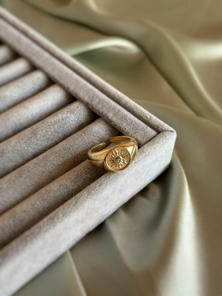 Güneş Detaylı Yüzük