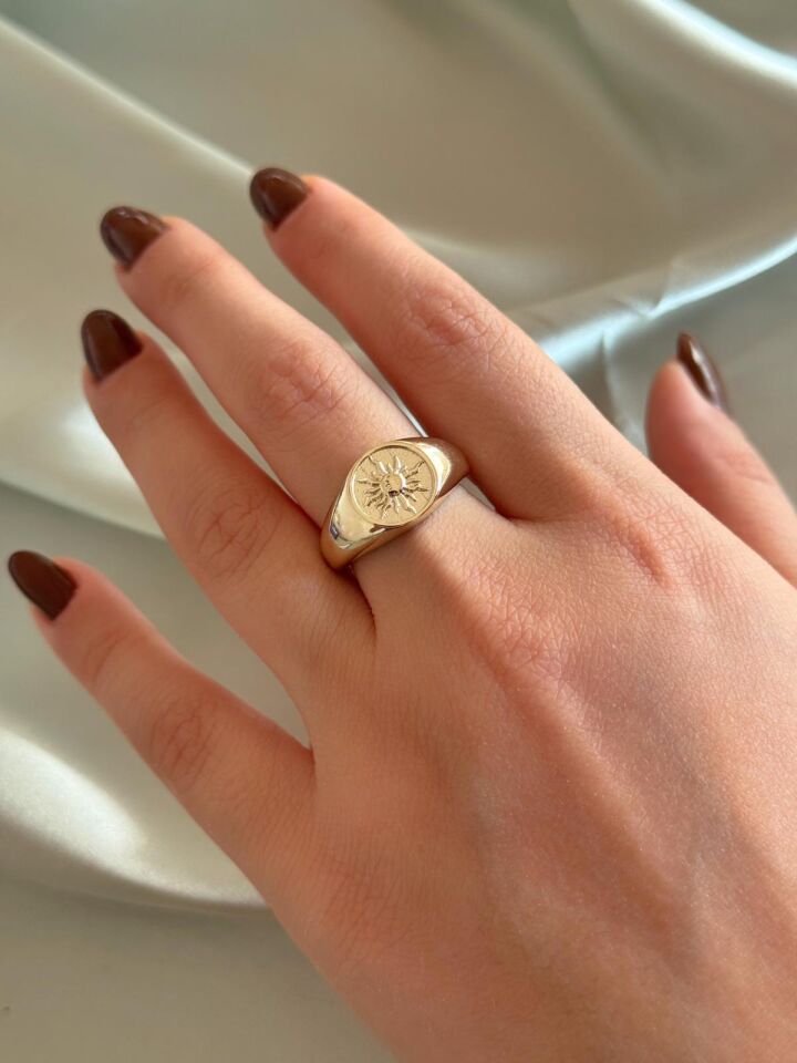 Güneş Detaylı Yüzük