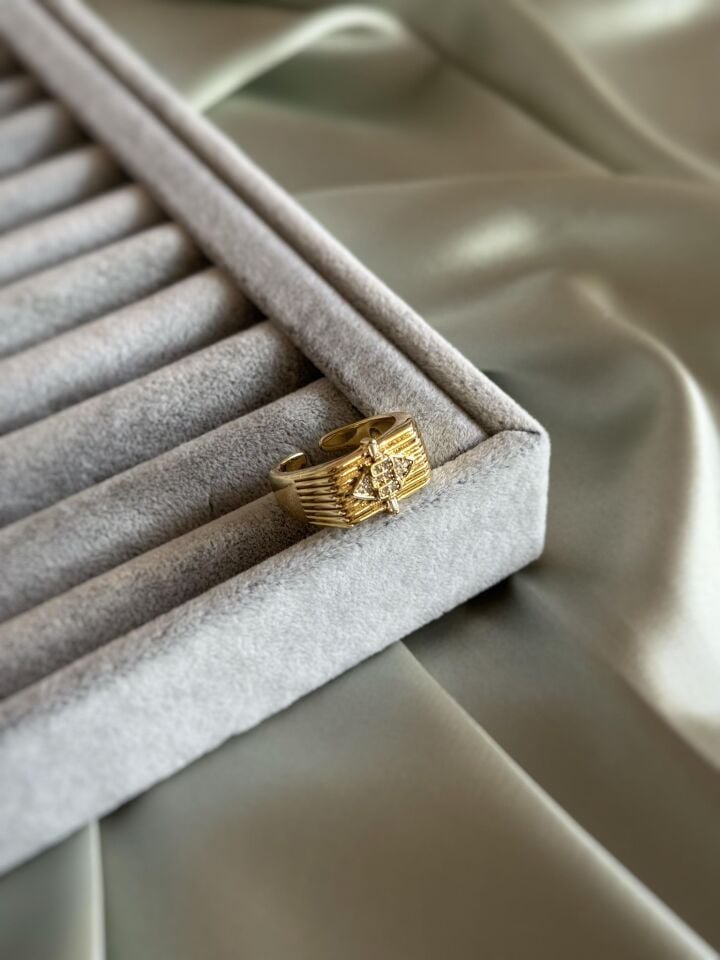 Modern Işık Yüzük