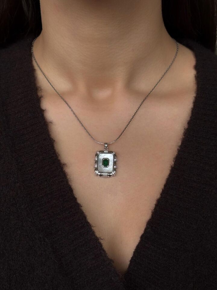 Silver Safir Taşlı Kolye