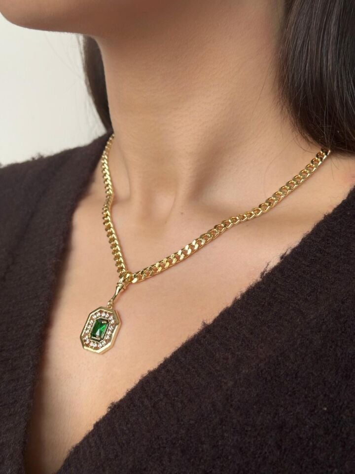 Kalın Zümrüt Taşlı Kolye