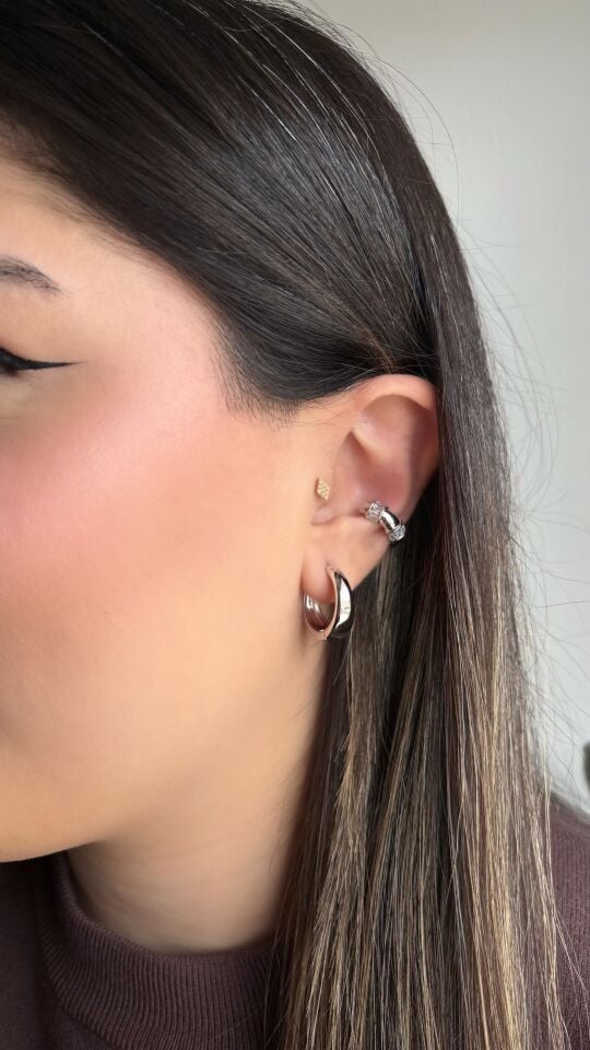 Silver Taşlı Earcuff