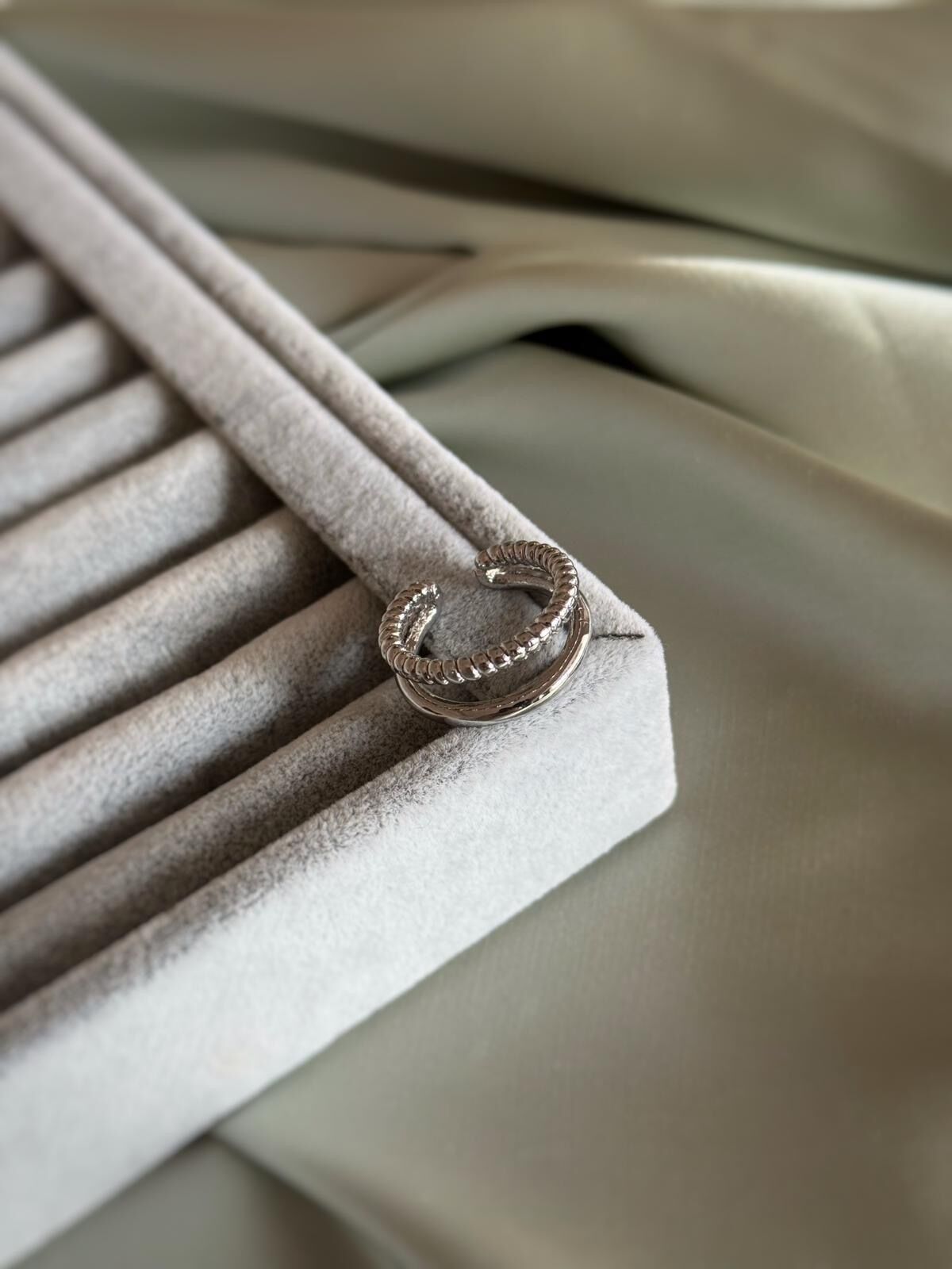 Silver Şerit Earcuff