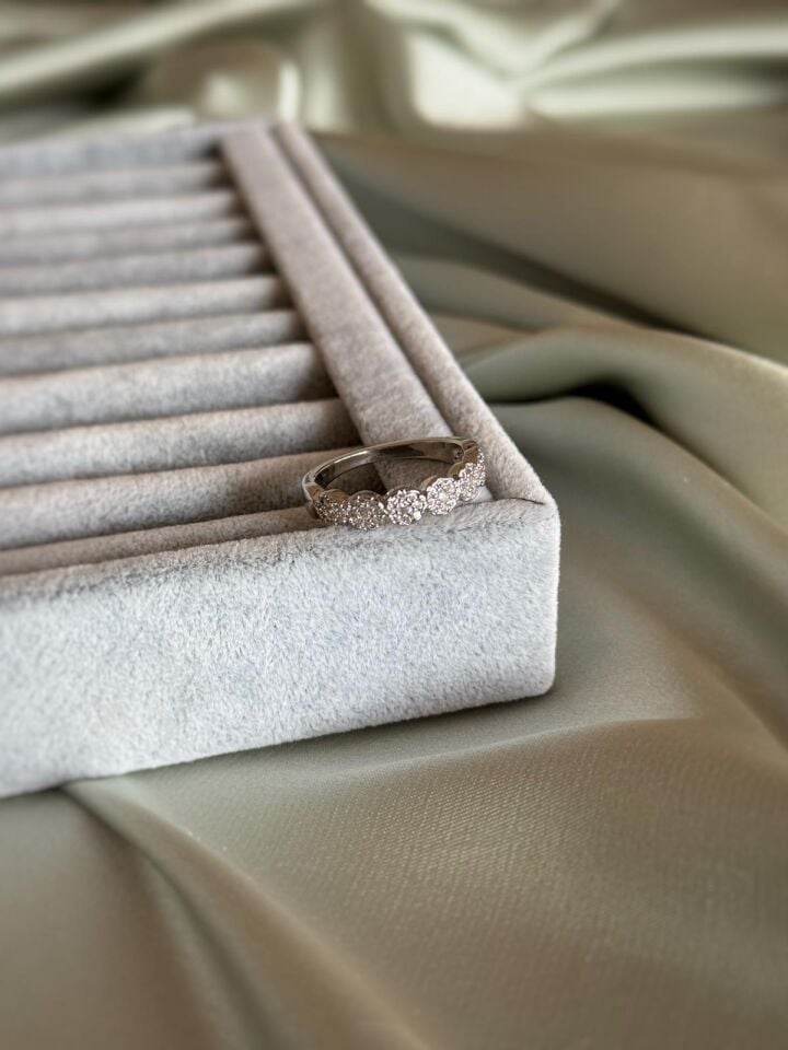 Silver Parıltı Yüzük