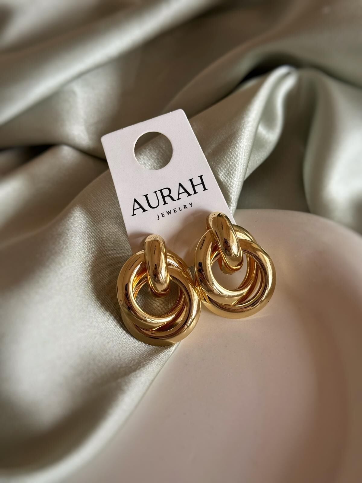 Halka Sarmal Küpe